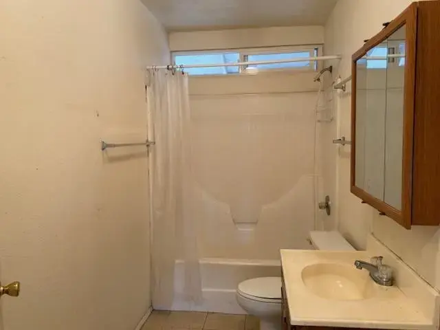 Listing Image for 8579 Kamehameha V Hwy 11 of 24