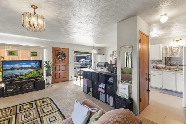 Listing Image for 35 Aewa Pl 20 of 36