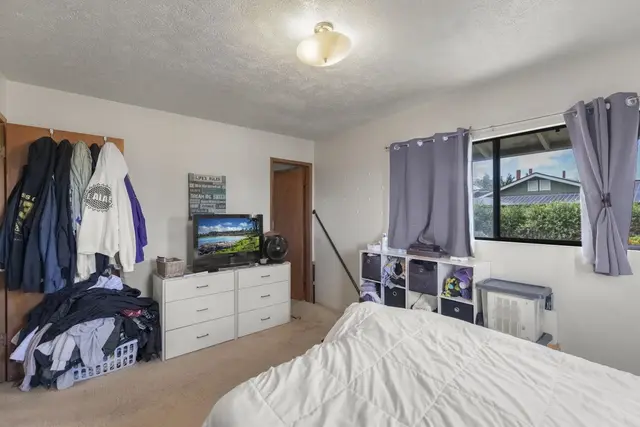 Listing Image for 35 Aewa Pl 28 of 36