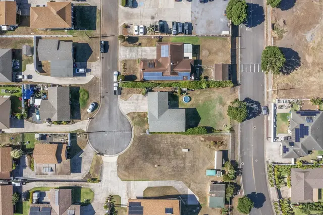 Listing Image for 35 Aewa Pl 6 of 36