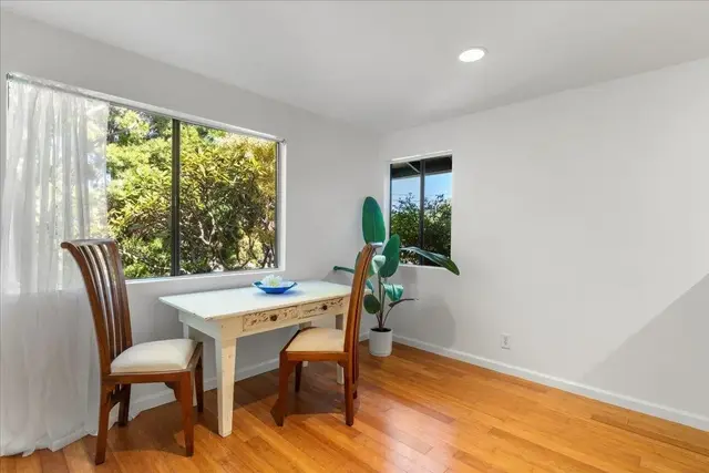 Listing Image for 760 Kekona Pl 10 of 42