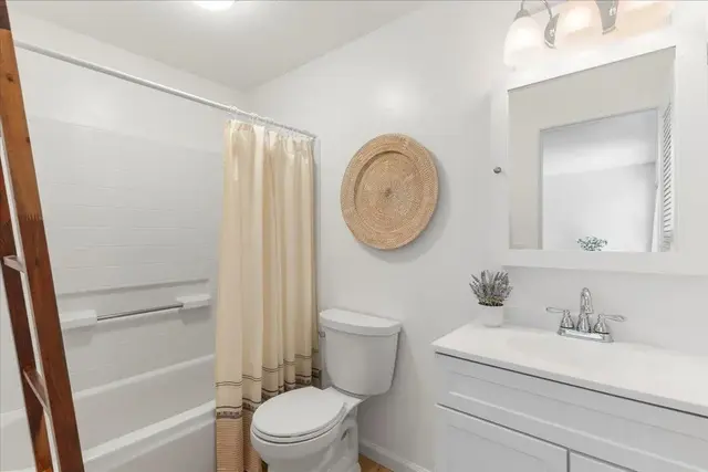 Listing Image for 760 Kekona Pl 21 of 42