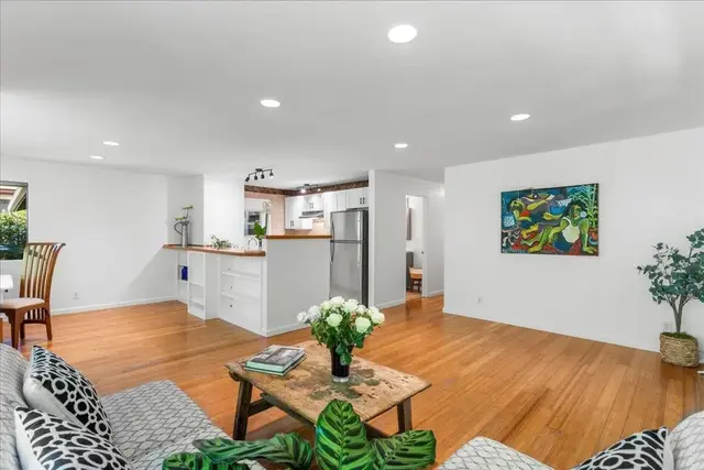 Listing Image for 760 Kekona Pl 5 of 42