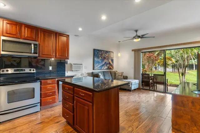 Listing Image for 4440 Lower Honoapiilani Rd 151 21 of 45