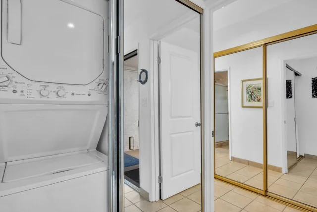 Listing Image for 5295 Lower Honoapiilani Rd B39 11 of 32