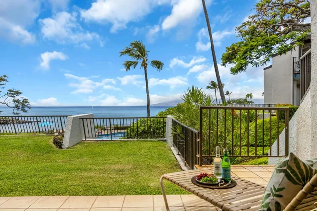 Listing Image for 5295 Lower Honoapiilani Rd B39 14 of 32