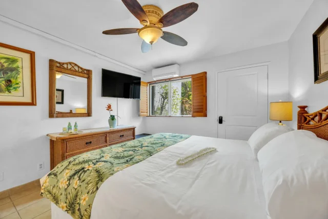 Listing Image for 5295 Lower Honoapiilani Rd B39 8 of 32