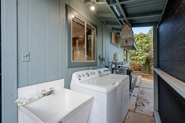 Listing Image for St 32 of 37