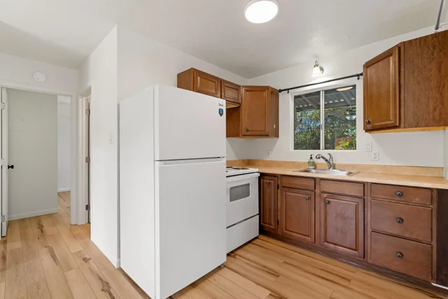 Listing Image for St 4 of 37