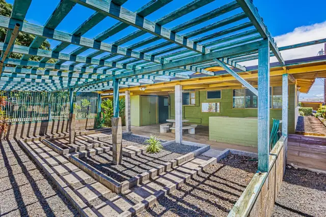 Listing Image for 377 Konahea St 5 of 23