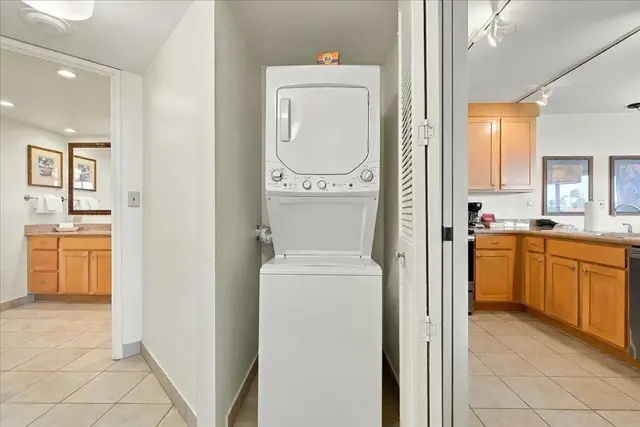 Listing Image for 3445 Lower Honoapiilani Rd 522 33 of 33