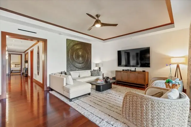 Listing Image for 1 Bay Dr 5102 20 of 40