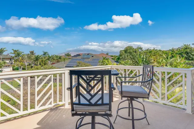 Listing Image for 99 Laukahi St 18 of 50