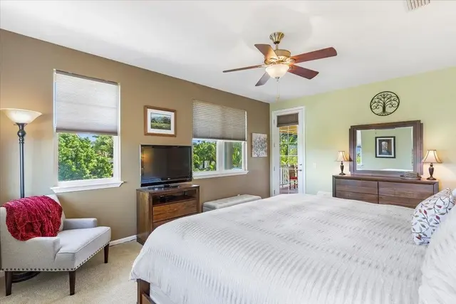 Listing Image for 99 Laukahi St 26 of 50