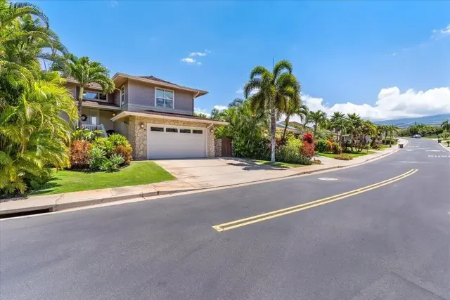 Listing Image for 99 Laukahi St 6 of 50