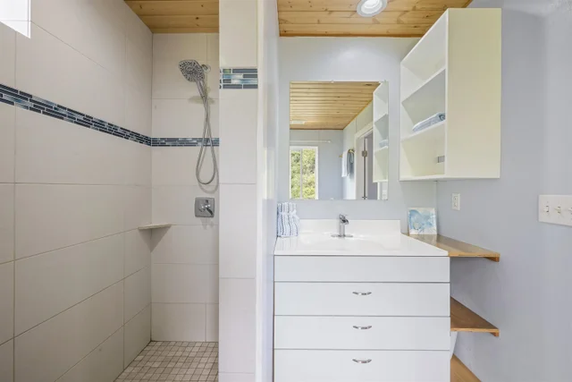 Listing Image for 34701 Piilani Hwy 20 of 41