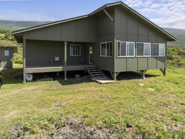 Listing Image for 34701 Piilani Hwy 3 of 41