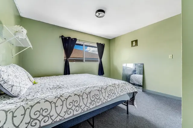 Listing Image for 1119 Onaha St 19 of 25