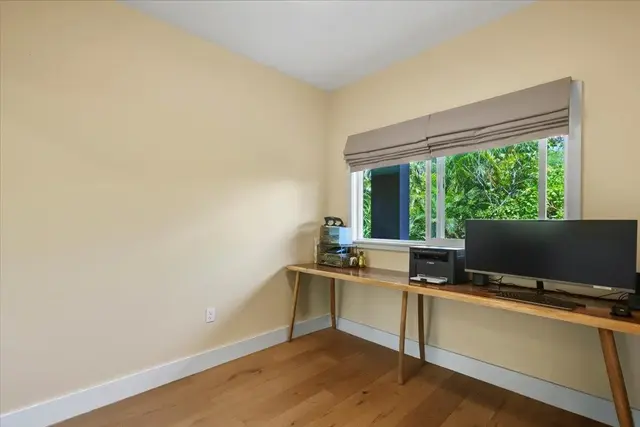 Listing Image for 45 Kanani Rd 111 21 of 35