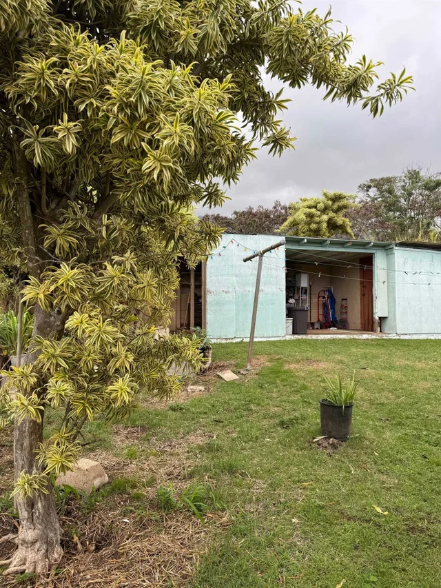 Listing Image for 2003 Kahekili Hwy 11 of 41