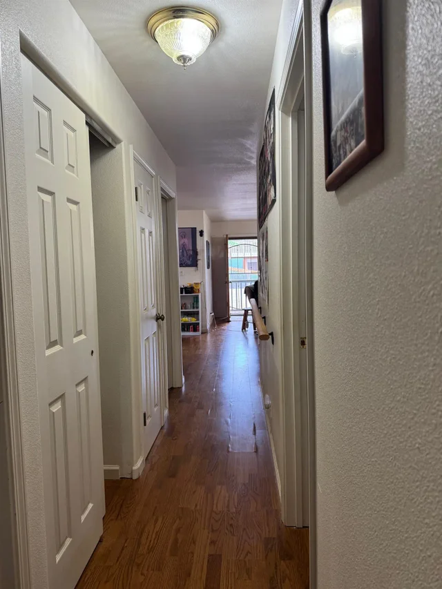 Listing Image for 2003 Kahekili Hwy 20 of 41