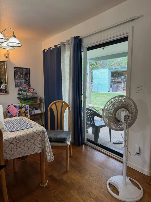 Listing Image for 2003 Kahekili Hwy 27 of 41