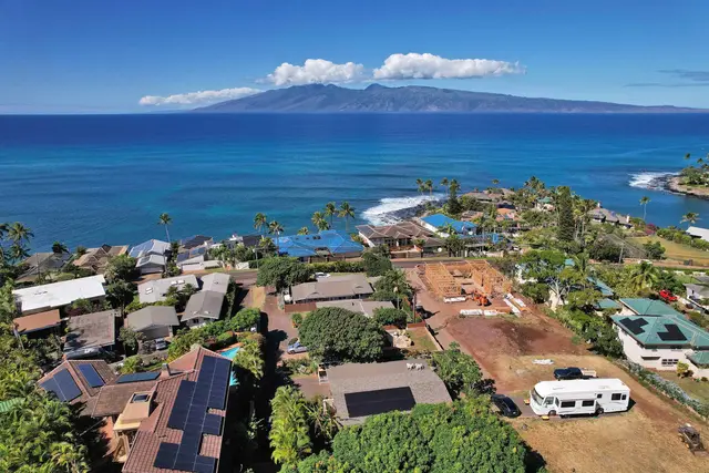Listing Image for 5184 Lwr. Honoapiilani Rd C 1 of 38