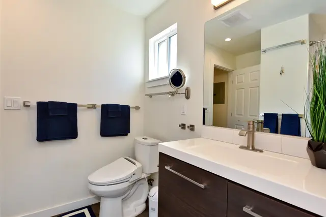 Listing Image for 5184 Lwr. Honoapiilani Rd C 29 of 38