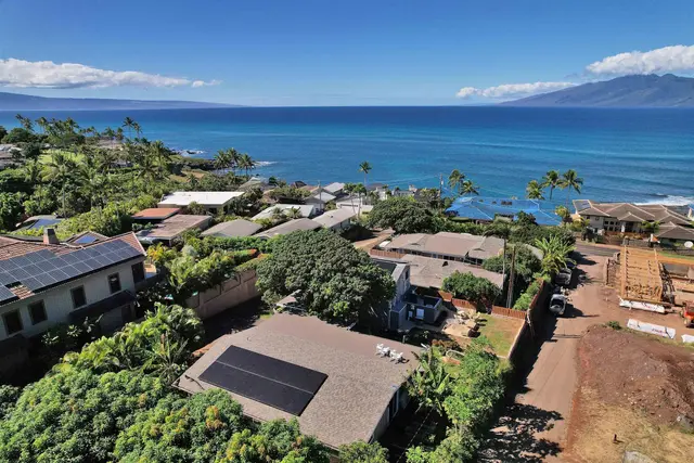 Listing Image for 5184 Lwr. Honoapiilani Rd C 36 of 38