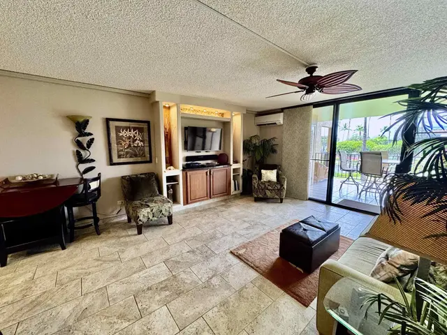 Listing Image for 2695 S Kihei Rd 10213 7 of 43