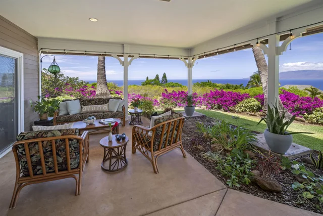 Listing Image for 23 W Huapala Pl 10 of 37