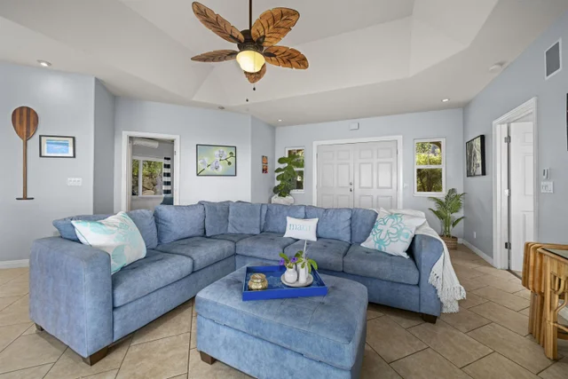 Listing Image for 23 W Huapala Pl 12 of 37