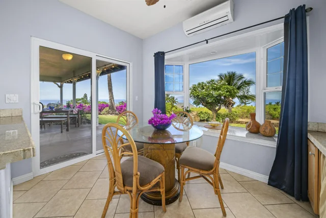 Listing Image for 23 W Huapala Pl 13 of 37