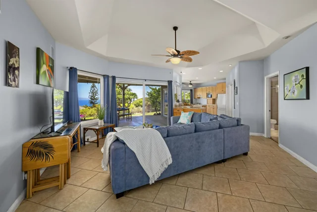 Listing Image for 23 W Huapala Pl 16 of 37