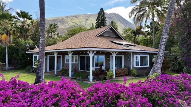 Listing Image for 23 W Huapala Pl 2 of 37