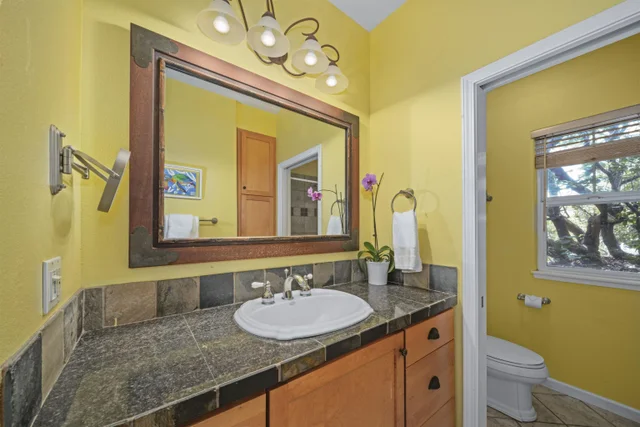 Listing Image for 23 W Huapala Pl 35 of 37