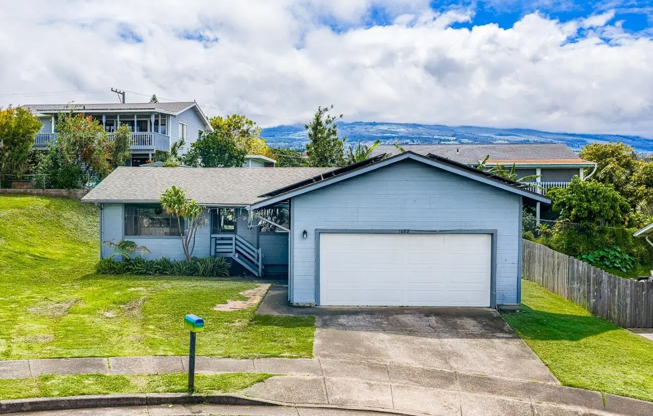 Photo of Listing #409182