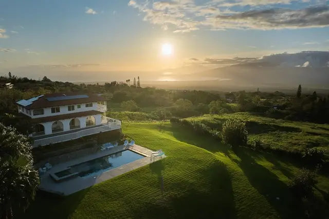 Listing Image for 1260 Naalae Rd 2 of 50