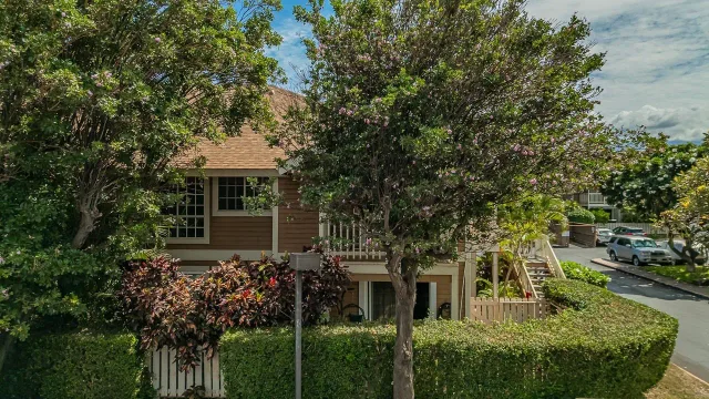 Listing Image for 140 Uwapo Rd 24-202 2 of 46