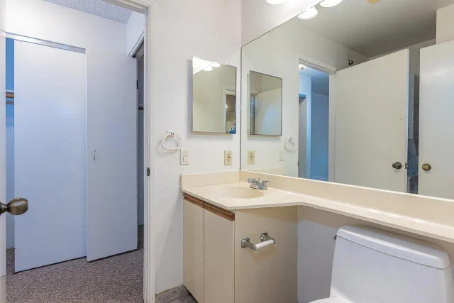 Listing Image for 140 Uwapo Rd 24-202 20 of 46