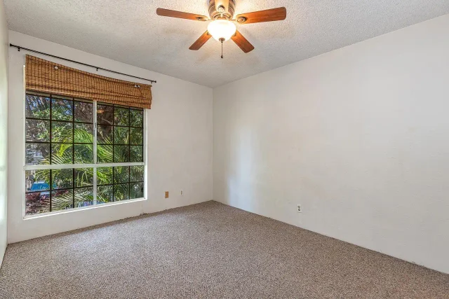 Listing Image for 140 Uwapo Rd 24-202 22 of 46