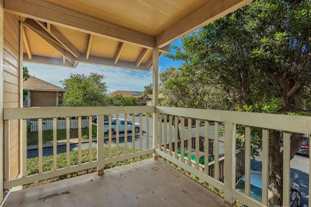 Listing Image for 140 Uwapo Rd 24-202 27 of 46