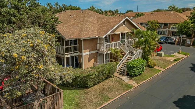 Listing Image for 140 Uwapo Rd 24-202 34 of 46