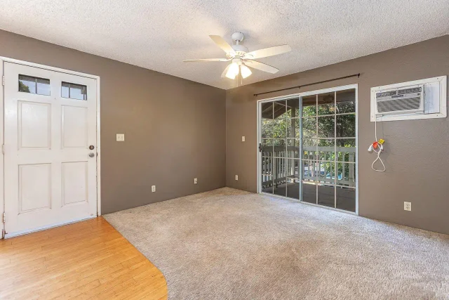 Listing Image for 140 Uwapo Rd 24-202 5 of 46