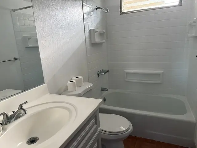 Listing Image for 480 Pio Dr 208 5 of 8