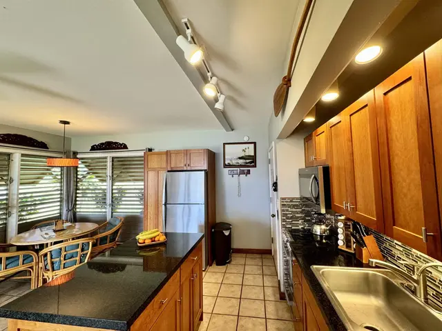 Listing Image for 255 Kepuhi Pl 18a01 3 of 22