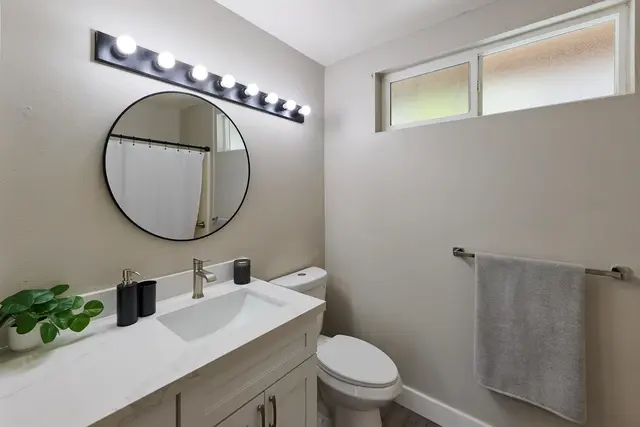 Listing Image for 56 Kunihi Ln 323 18 of 44