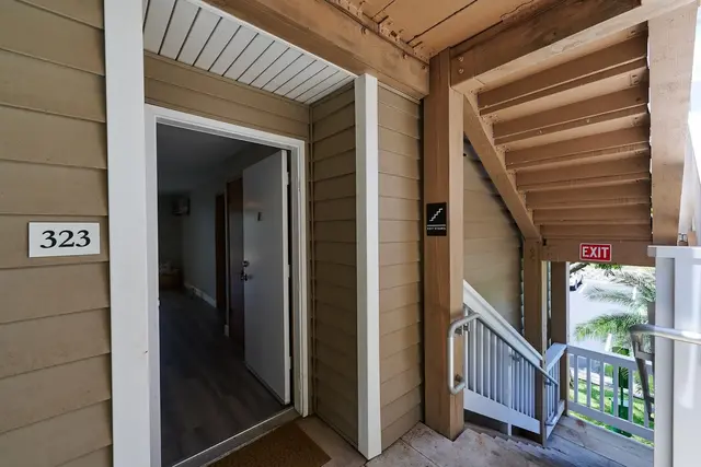 Listing Image for 56 Kunihi Ln 323 34 of 44