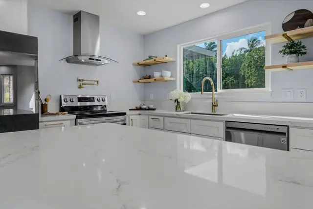 Listing Image for 1590 Kauhikoa Rd 9 of 38