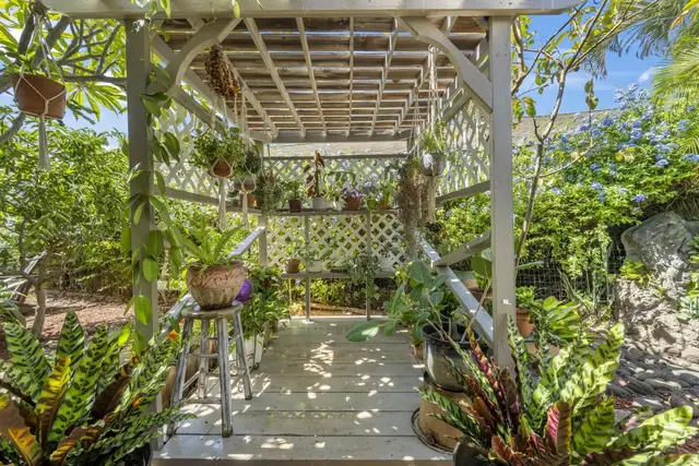 Listing Image for 872 Mahealani St 5 of 45